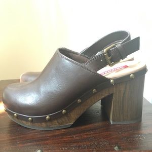 2/$20 💜 Union Bay Brown mules